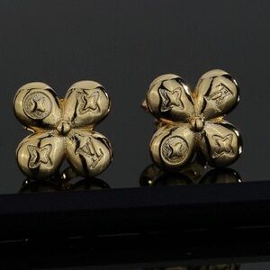 Gold Designer Stud Earrings
